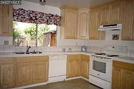 2nd image of 11 Petar Ln