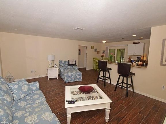 5th image of 2873 Indianwood Dr