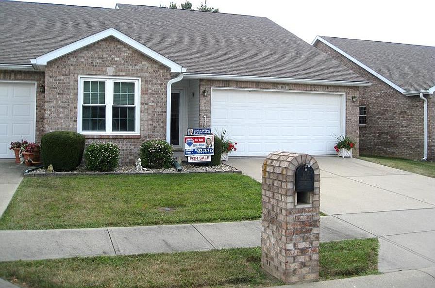 1st image of 1013 E Crown Pointe Blvd