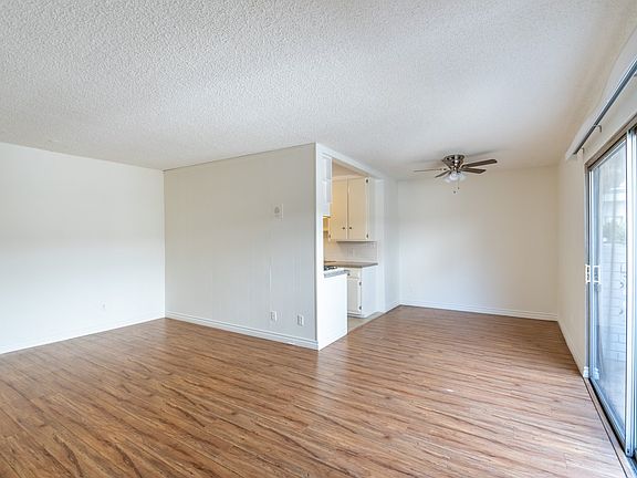 3rd image of 1800 N Harvard Blvd APT 5