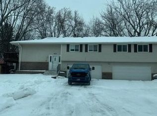 1297 Kolstad Ln, Eagan, MN 55123