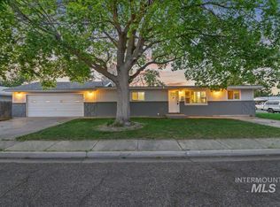 402 W 4 N, Mountain Home, ID 83647