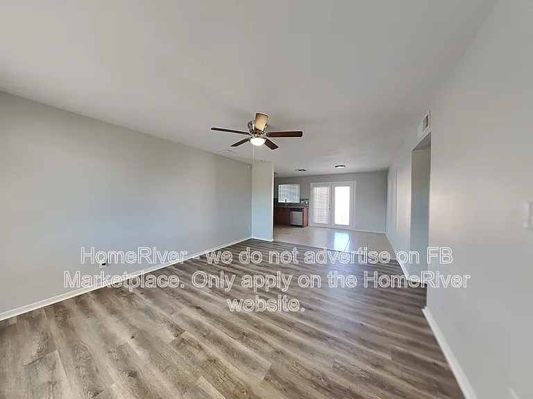 3214 W Michelle Dr — Photo 3
