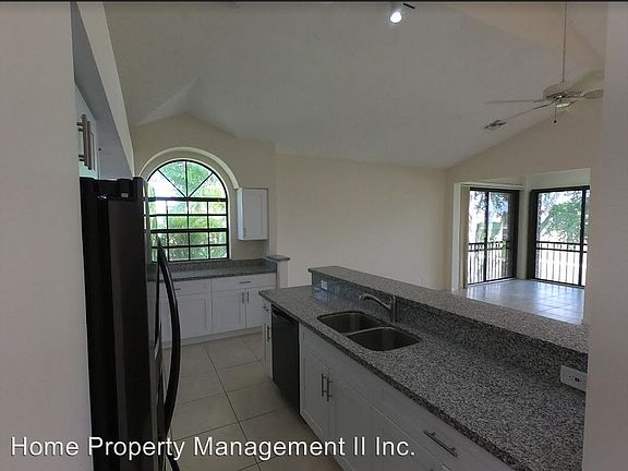 4th image of 8033 Aberdeen Dr APT 201