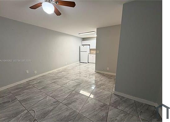 2nd image of 4801 SW 18th St