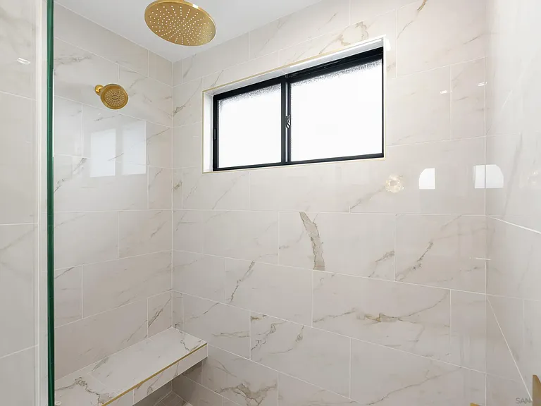 952 Pacific Beach Dr — Photo 20