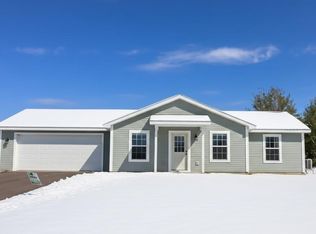 9085 Kingsfield Dr, Kingsley, MI 49649