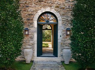 28 Valley Rd, Bronxville, NY 10708