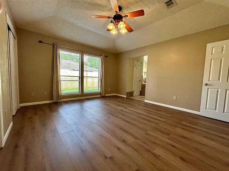 2711 Laurel Creek Way — Photo 20