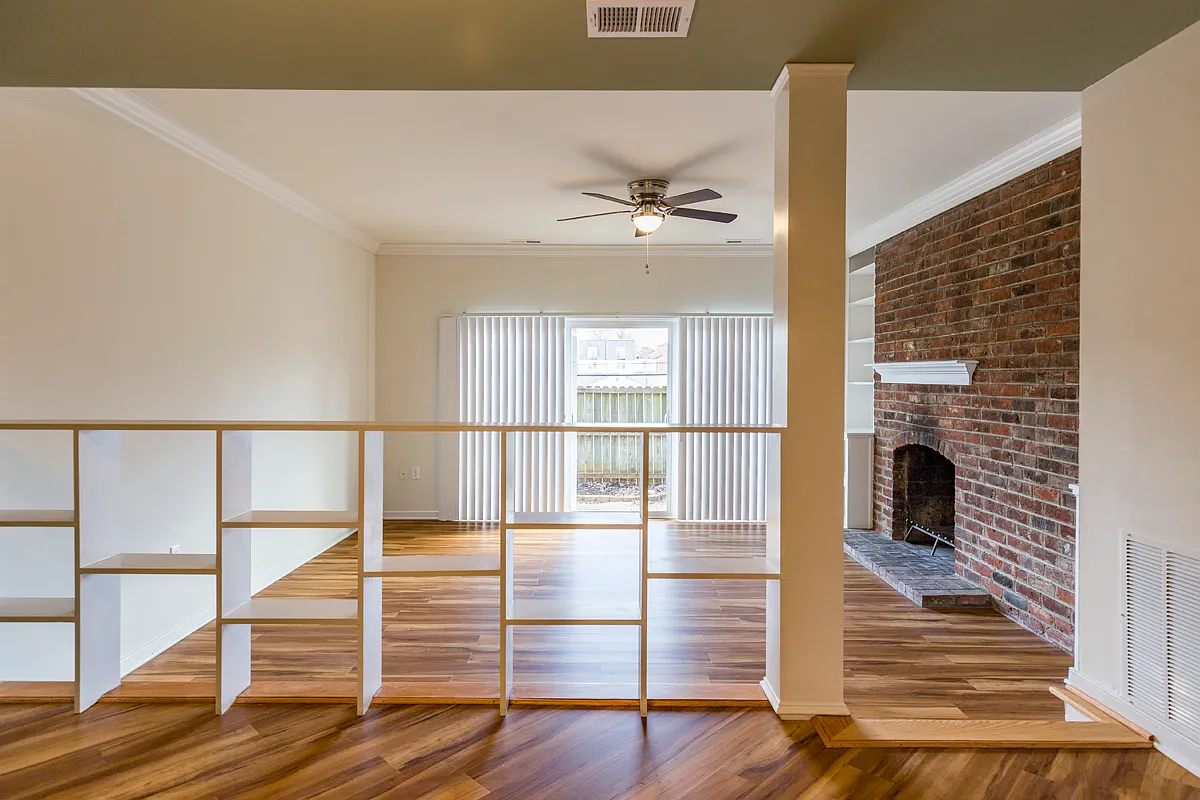 Ash Tree Townhomes — Photo 4