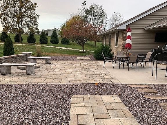 5th image of 3560 Eagle Crest Dr