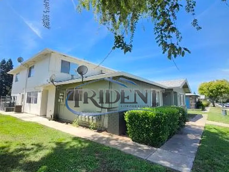 1198 Casita Dr #3 — Photo 1