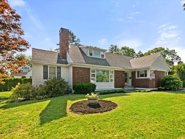 201 Clyde Road, Bangor, ME 04401