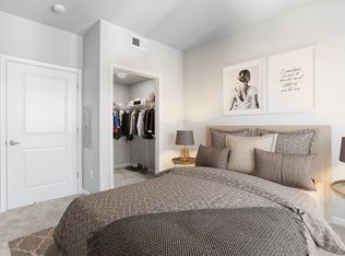 Gateway Station, Tracy, CA 95304