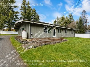 3070 NW Paul Benjamin Rd, Bremerton, WA 98312