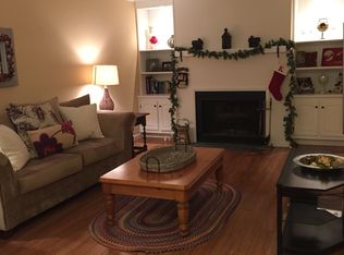 527 Cypress Rd, Newington, CT 06111