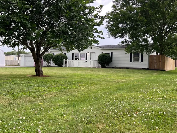 307 S 11th St, Frankton, IN 46044