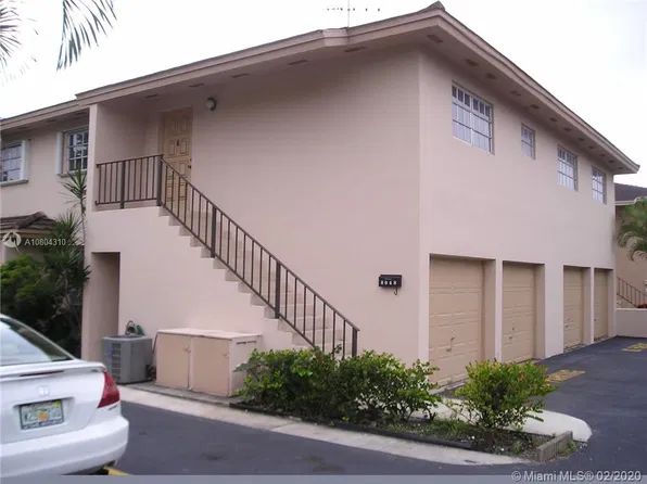 8048 SW 80th Ave #D4, Miami, FL 33143