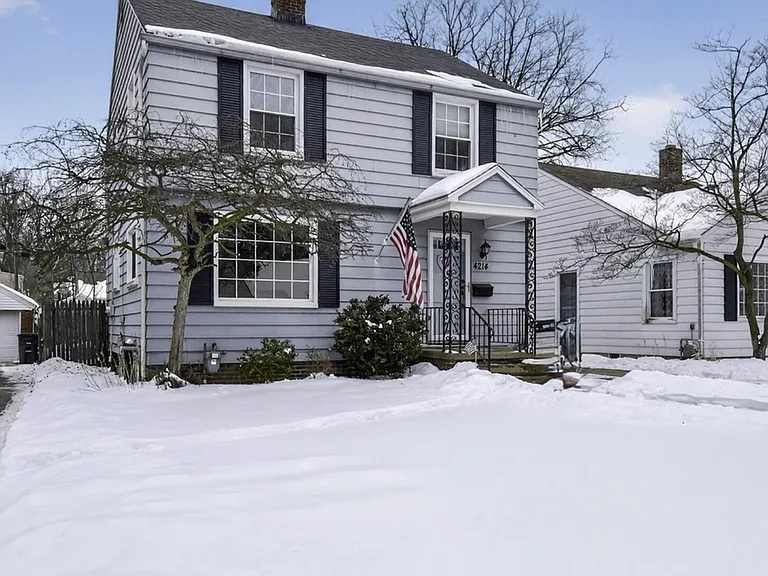 4214 Grantley Rd — Photo 1