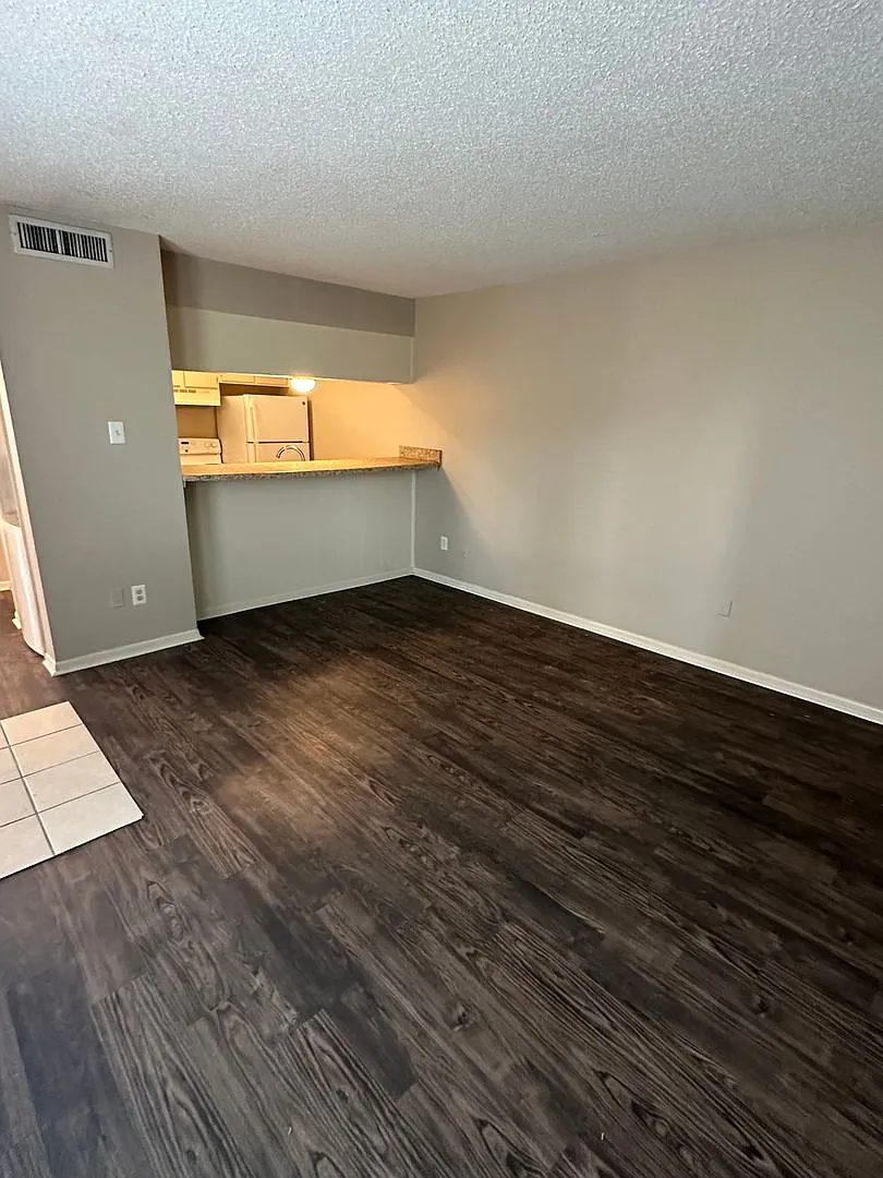 1BD/1BA Condo located on the Germantown/Memphis Line! — Photo 2