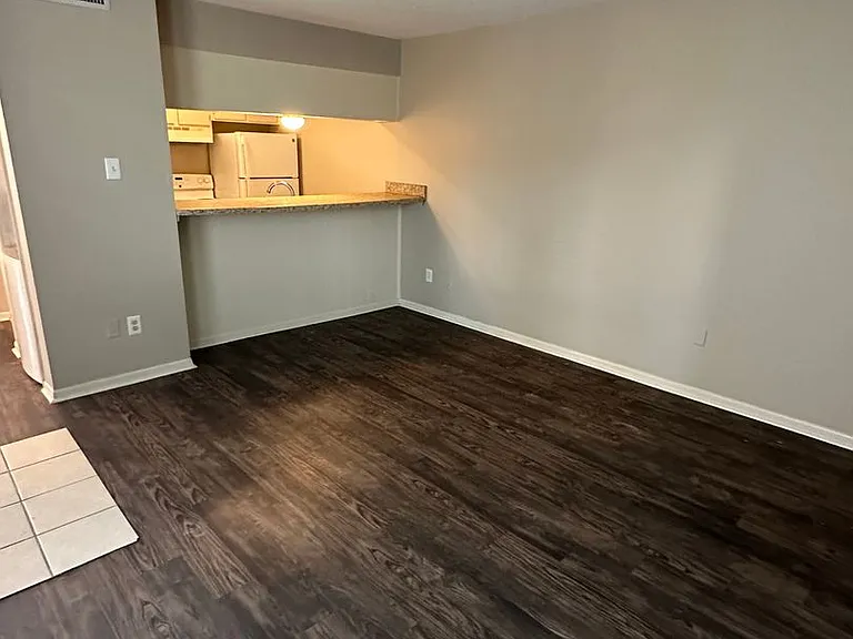 6692 Whispering Oak Pl #3 — Photo 2