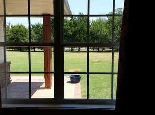 938 S County Line Rd, Blanchard, OK 73010