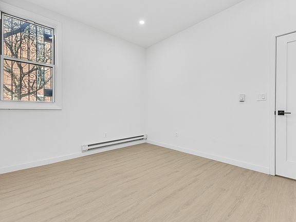 5th image of 201 Saint Nicholas Ave #1R
