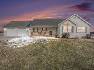 10655 Tower St NE, Greenville, MI 48838