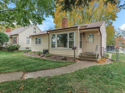 1319 Birmingham St, Saint Paul, MN, 55106