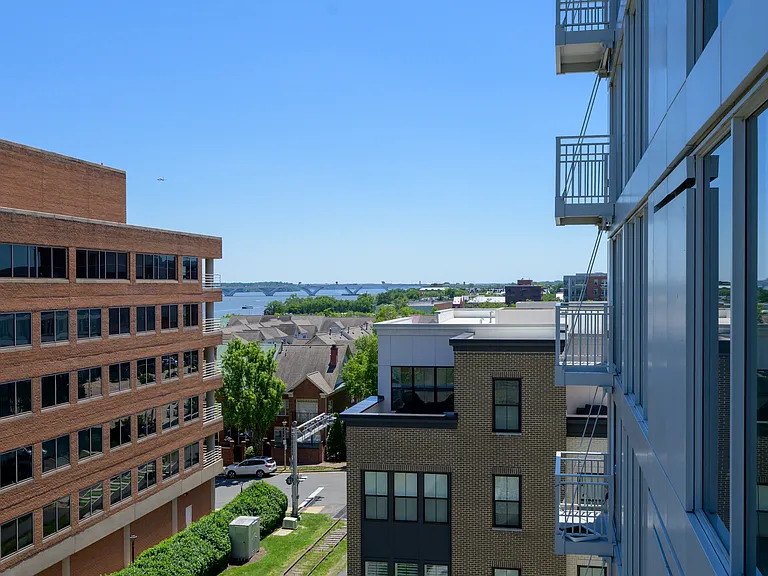 925 N Fairfax St #502 — Photo 10