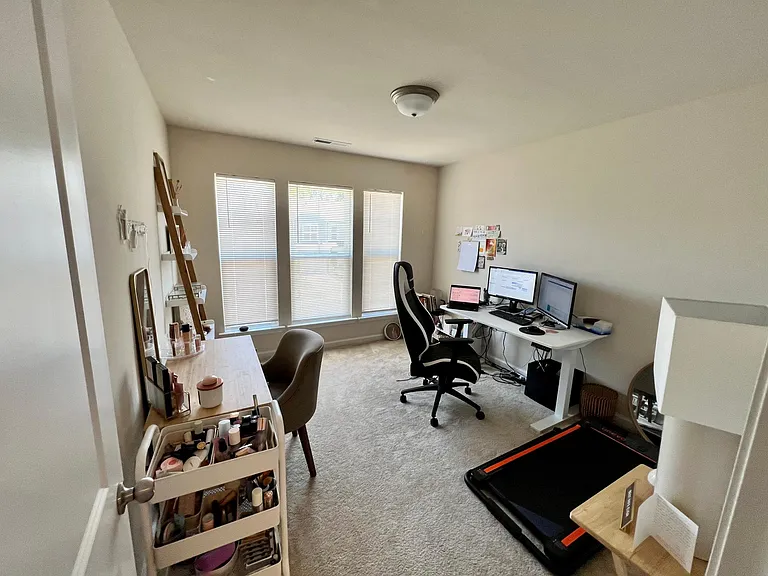 1017 Sycaten St — Photo 13