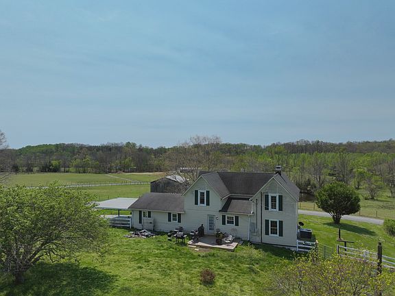 4th image of 365 Martin Rd