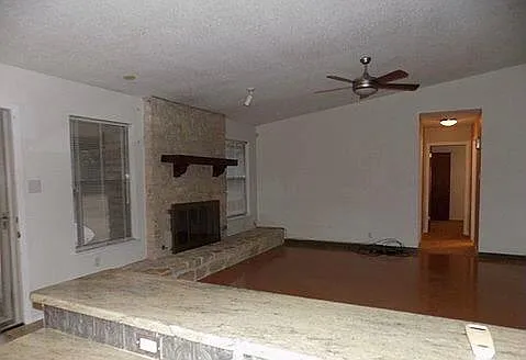 509 Meadowbrook Dr — Photo 10