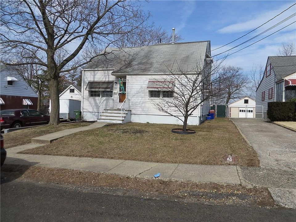 1st image of 28 Hillside Ave