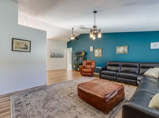 2113 SW 35th Pl, Redmond, OR