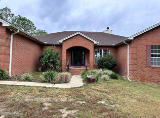 2720 Cove Rd, Chipley, FL 32428