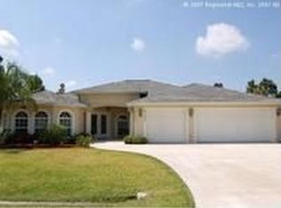 6720 NW Omega Rd, Port Saint Lucie, FL 34983