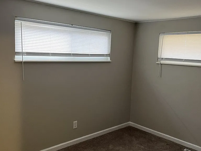 6208 Cruxten Dr — Photo 11