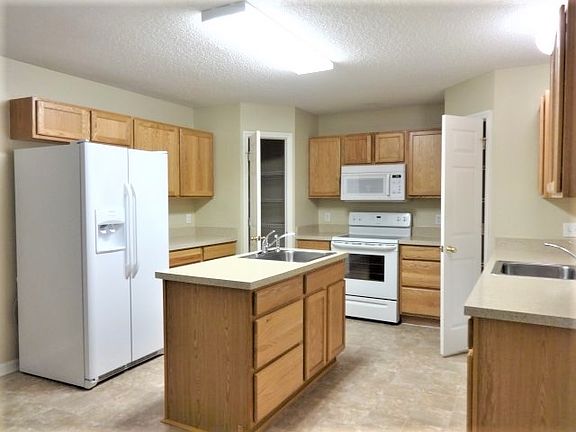 2nd image of 8150 Foxdale Dr