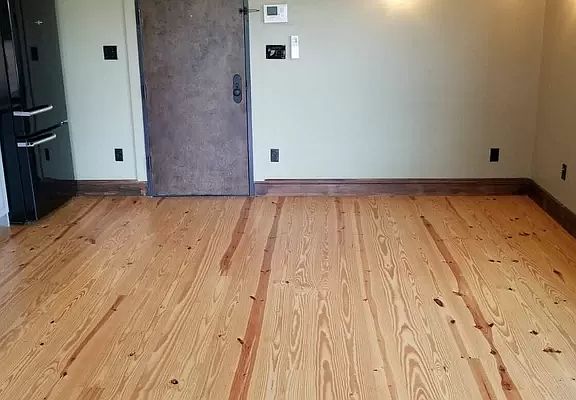 2nd image of 61 Diamond St #4B