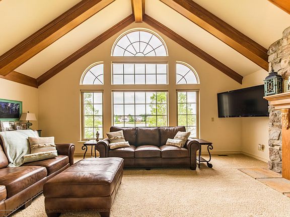 4th image of 12860 Warm Creek Dr
