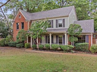 1353 Poplar Ridge Dr, Memphis, TN 38120