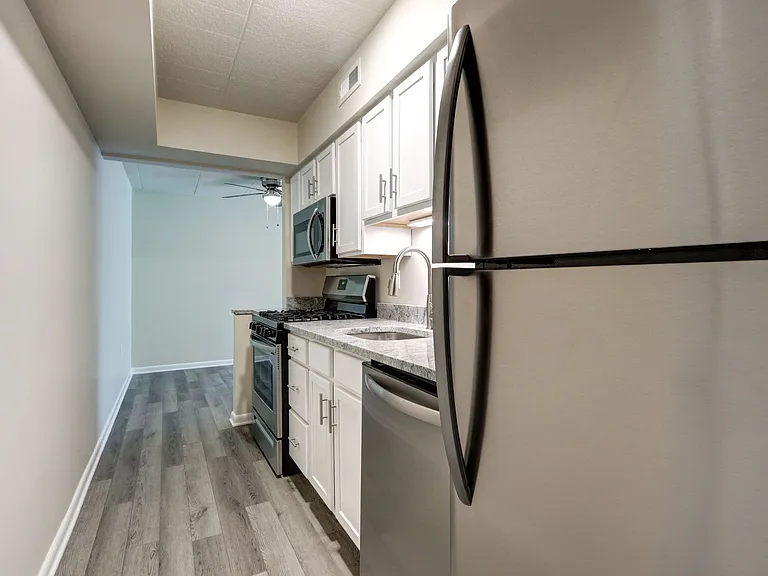 The Atwood Apartments — Photo 44