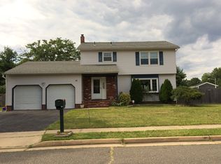 48 Agatha Dr, Edison, NJ 08817