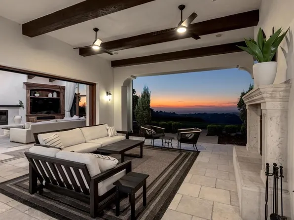 8136 Entrada De Luz E, San Diego, CA 92127