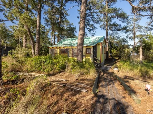 344 Cottage Cove Way, Lancaster, VA 22503