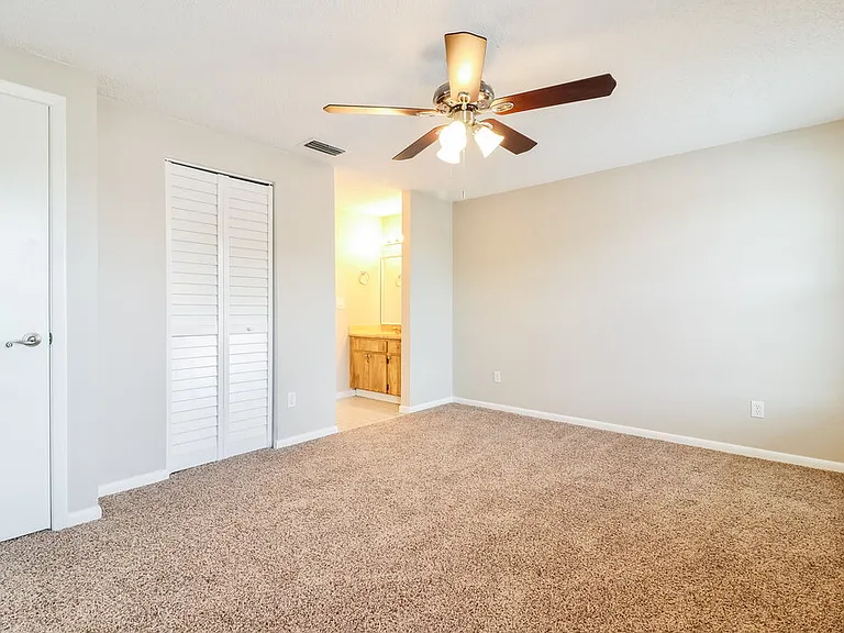2825 Cedaridge Dr — Photo 11