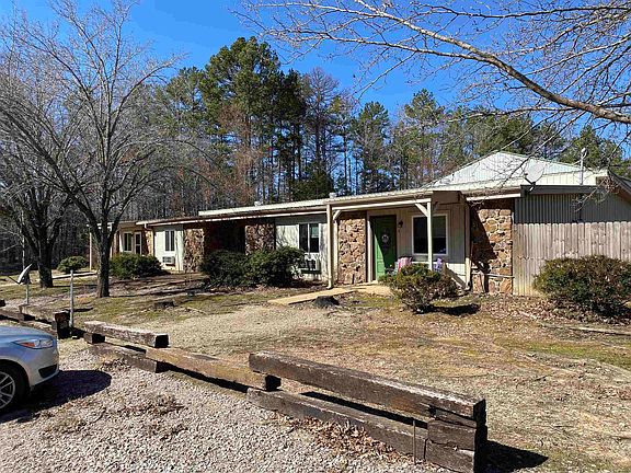 2nd image of 295 18th Loop