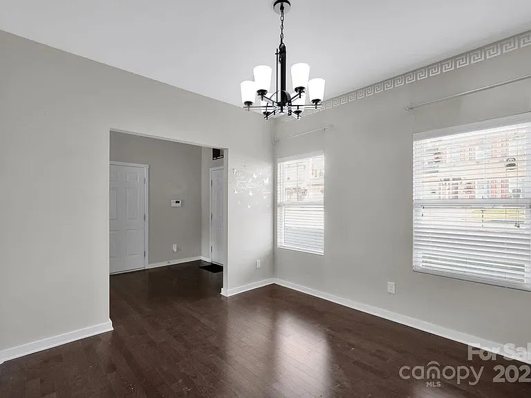 433 Battery Cir — Photo 12