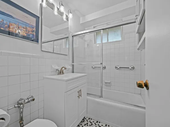 2575 Palisade Avenue 11E image 9 of 10